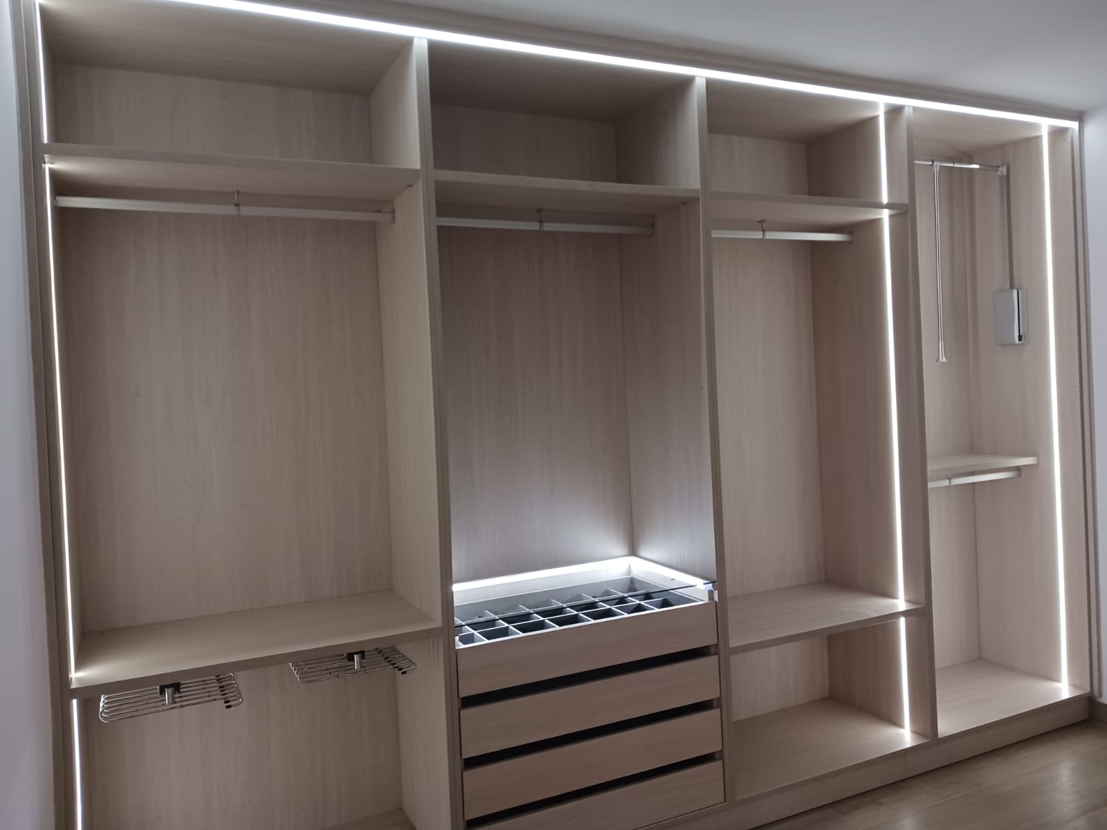 Cortinas y Decoración